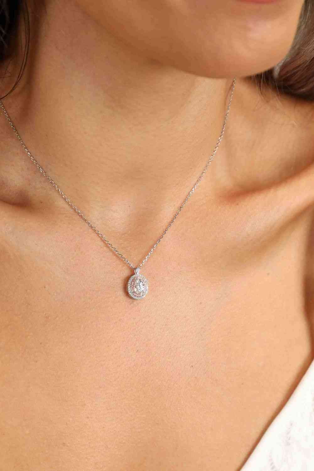 Adored 925 Sterling Silver Rhodium-Plated 1 Carat Moissanite Pendant Necklace Silver One Size