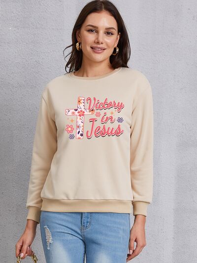 VICTORY IN JESUS Round Neck Sweatshirt Sand