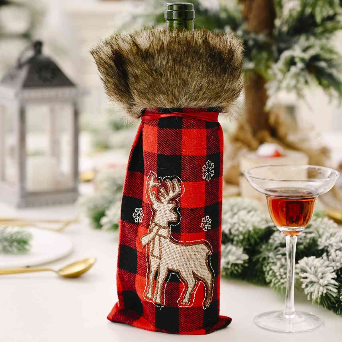 Christmas Graphic Plaid Wine Bottle Cover Style C One Size
