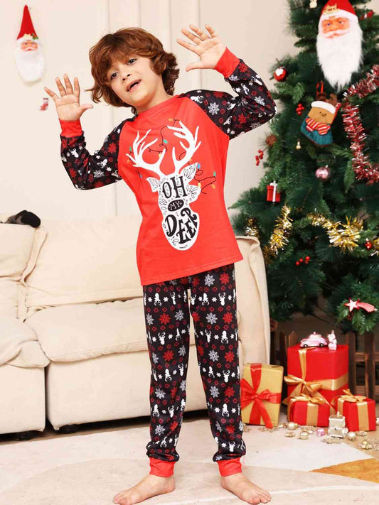 Reindeer Graphic Top and Pants Set Red