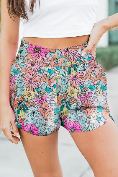 Floral Elastic Waist Shorts Multicolor