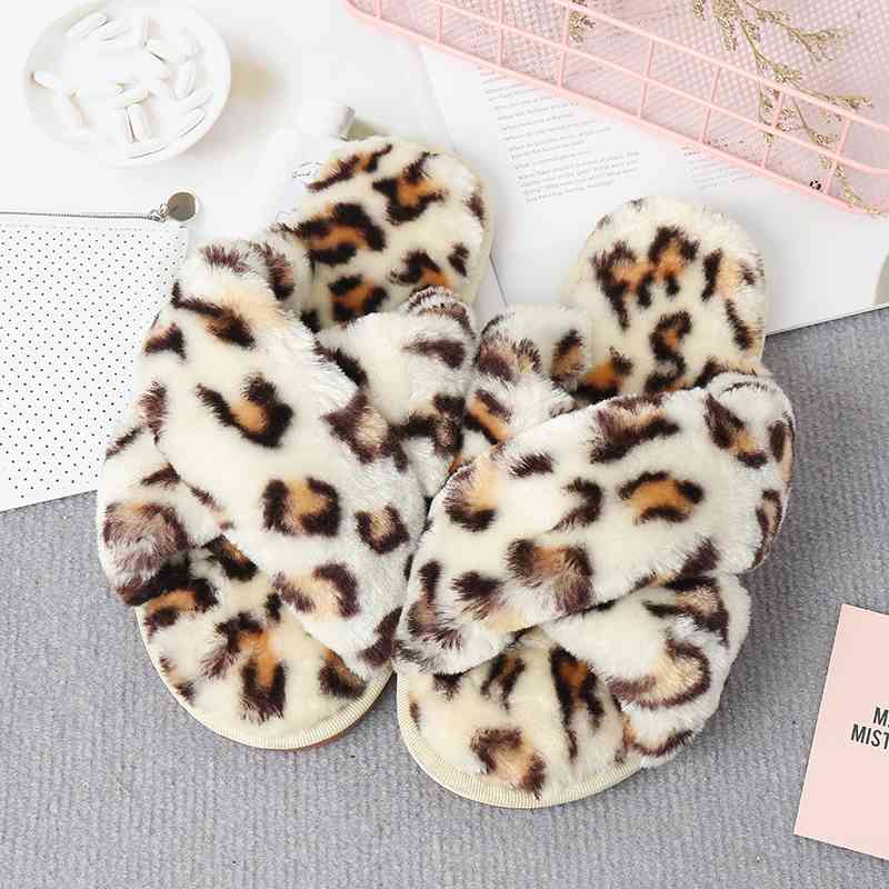 Faux Fur Crisscross Strap Slippers Leopard/Cream