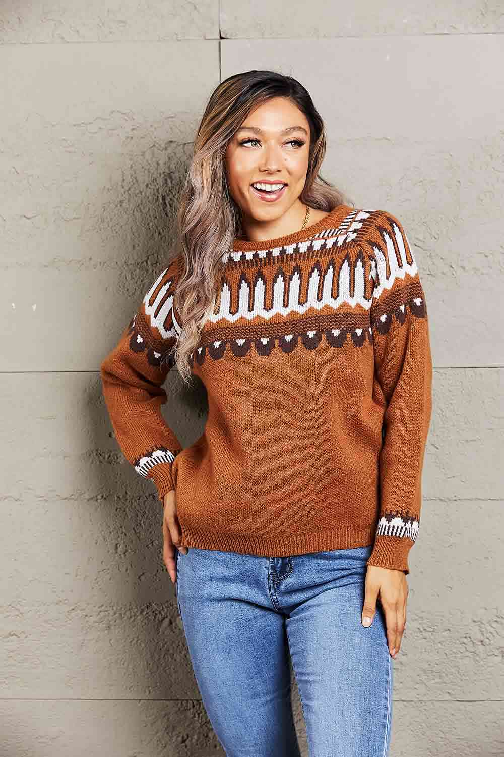 Woven Right Sweet and Casual Patterned Round Neck Sweater Brown