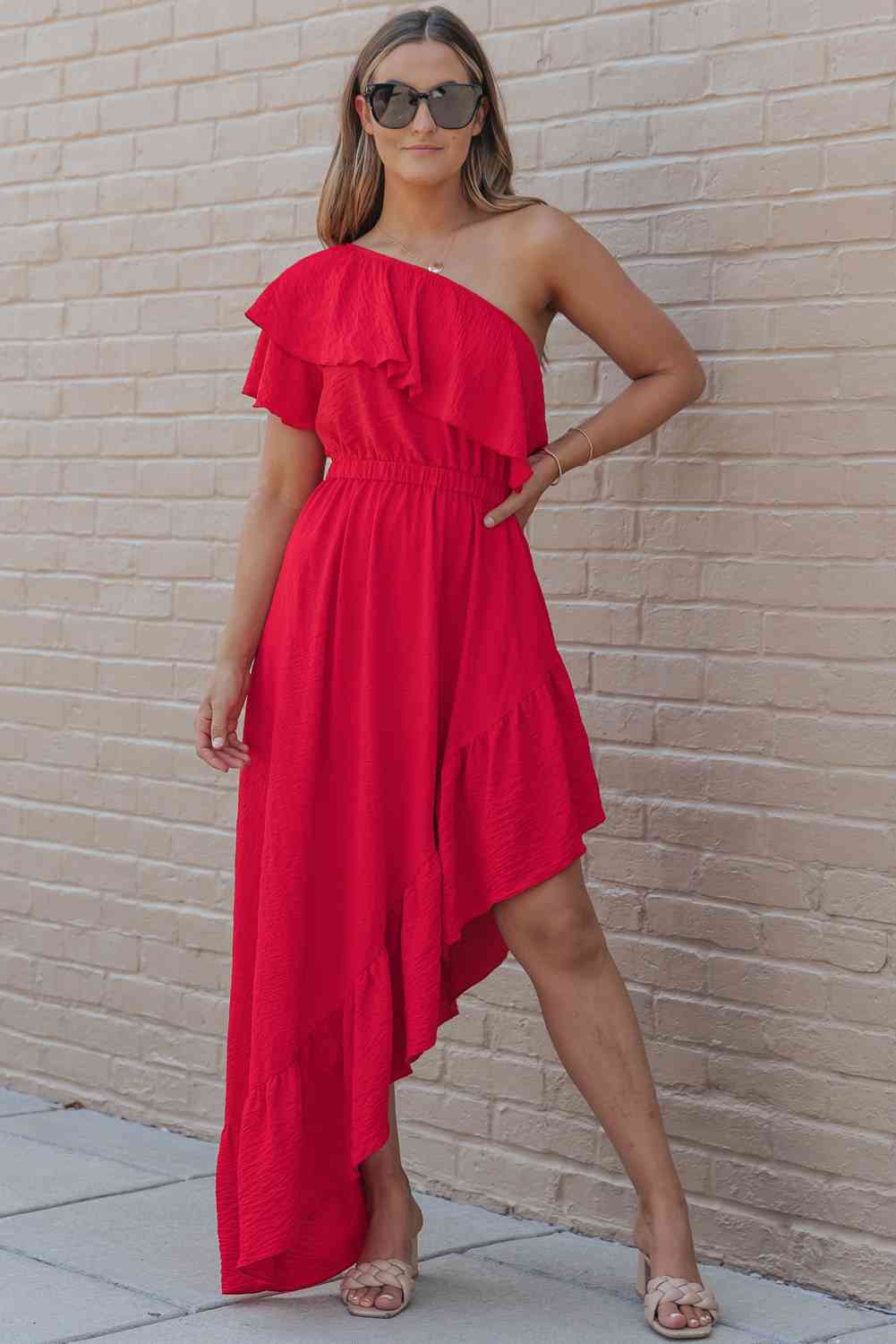 One-Shoulder Asymmetrical Dress Red