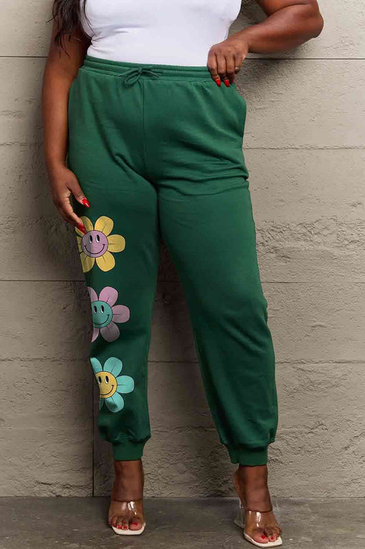 Simply Love Simply Love Full Size Drawstring Flower Graphic Long Sweatpants Green