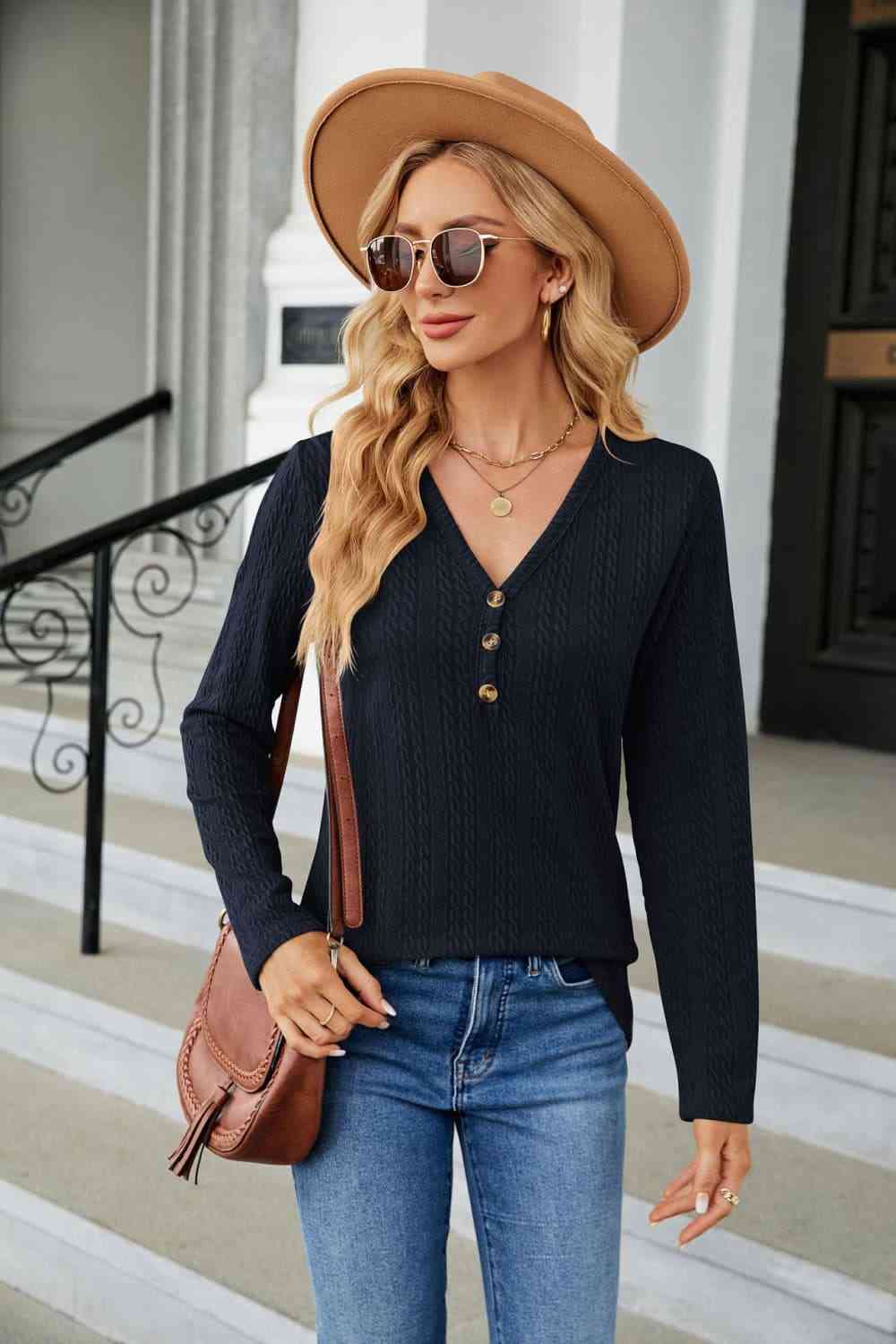 Cable-Knit Long Sleeve V-Neck T-Shirt Navy