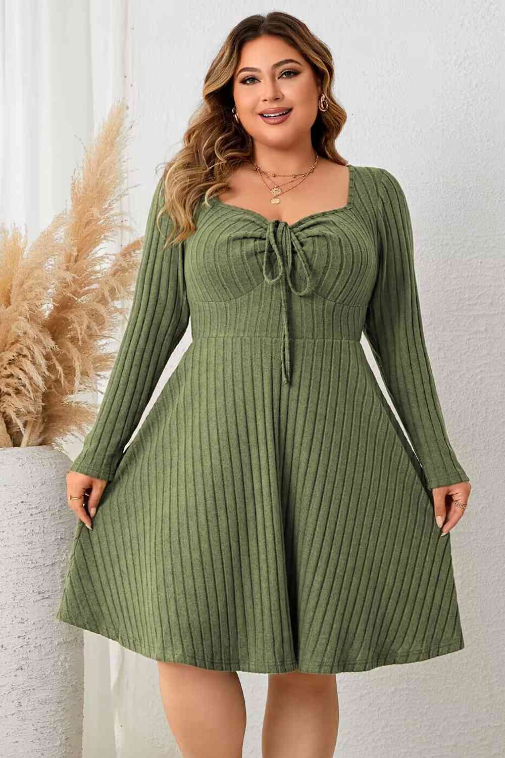 Plus Size Sweetheart Neck Long Sleeve Ribbed Dress Matcha Green