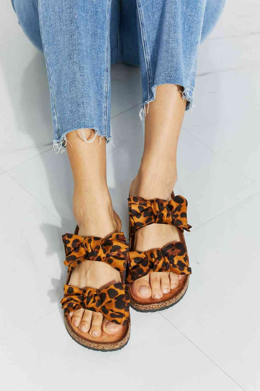 Forever Link Fiercely Feminine Leopard Bow Slide Sandals Leopard