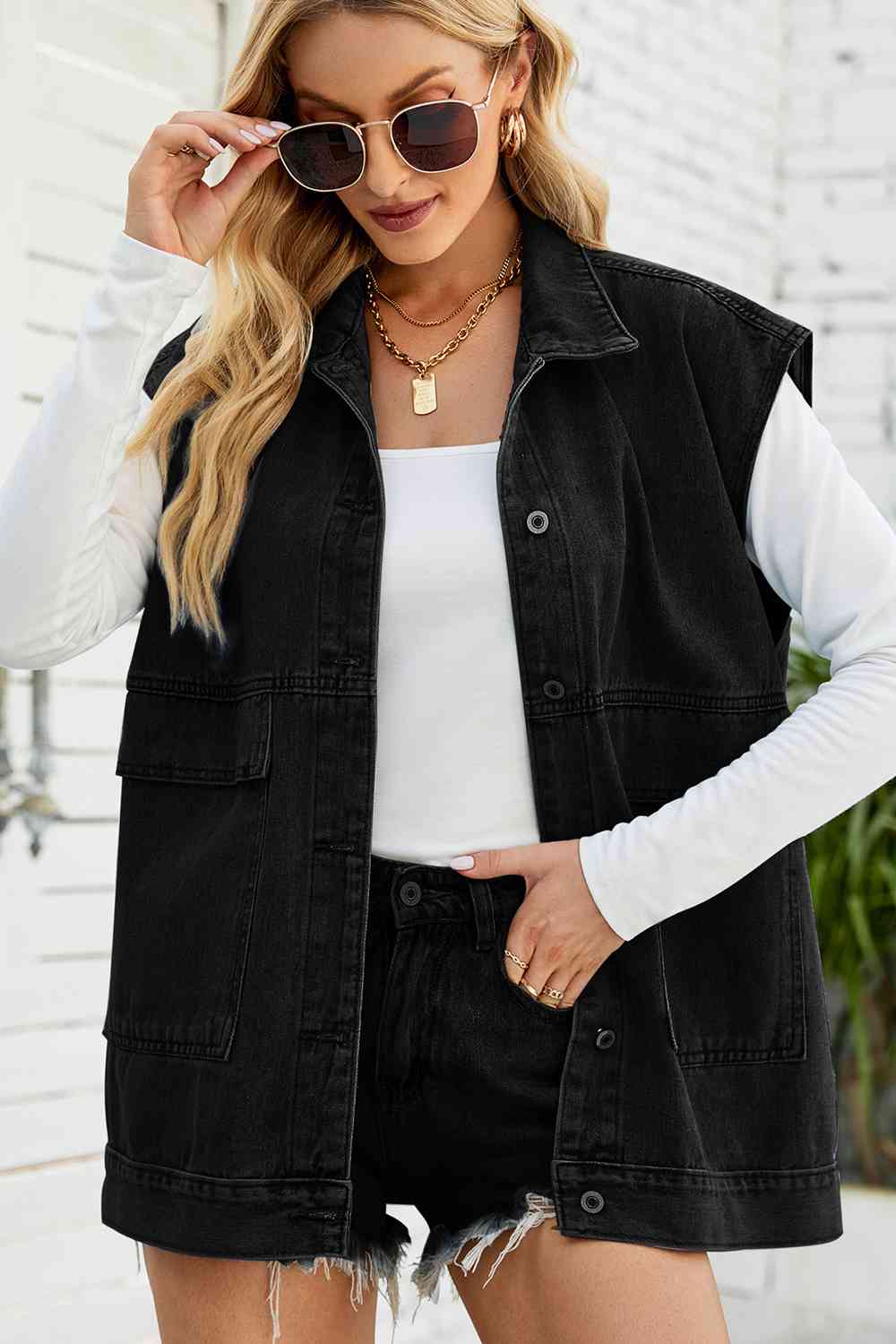 Button Down Collared Neck Denim Jacket Black