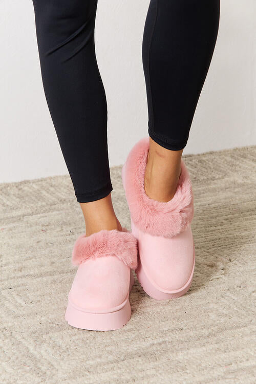 Legend Footwear Furry Chunky Platform Ankle Boots Pink