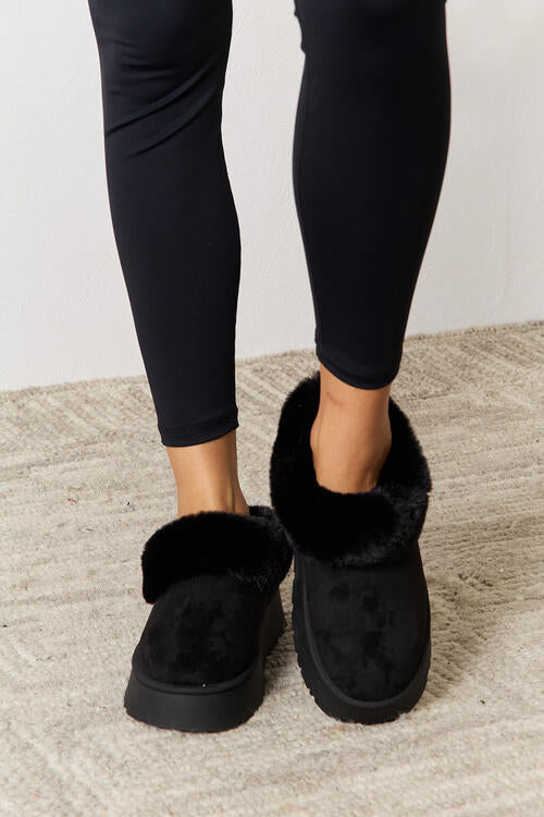 Legend Footwear Furry Chunky Platform Ankle Boots Black