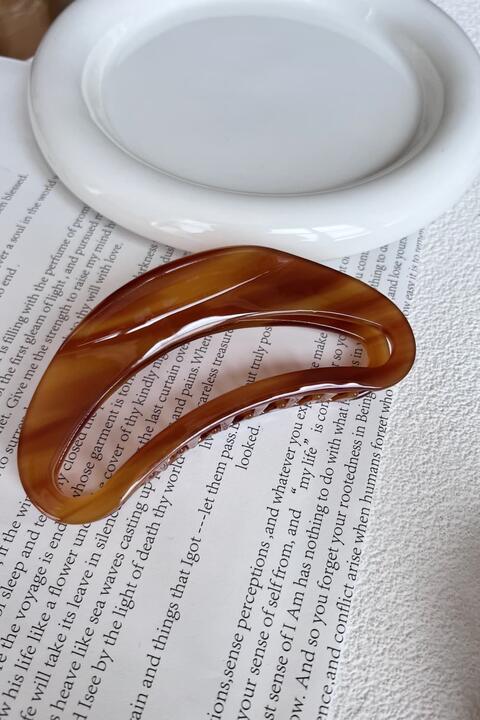 Acetate Hair Claw Clip Caramel One Size