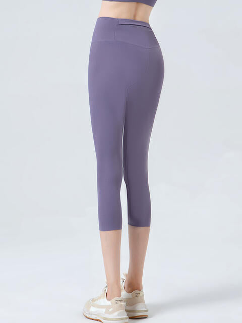 Wide Waistband Cropped Sports Leggings Lavender