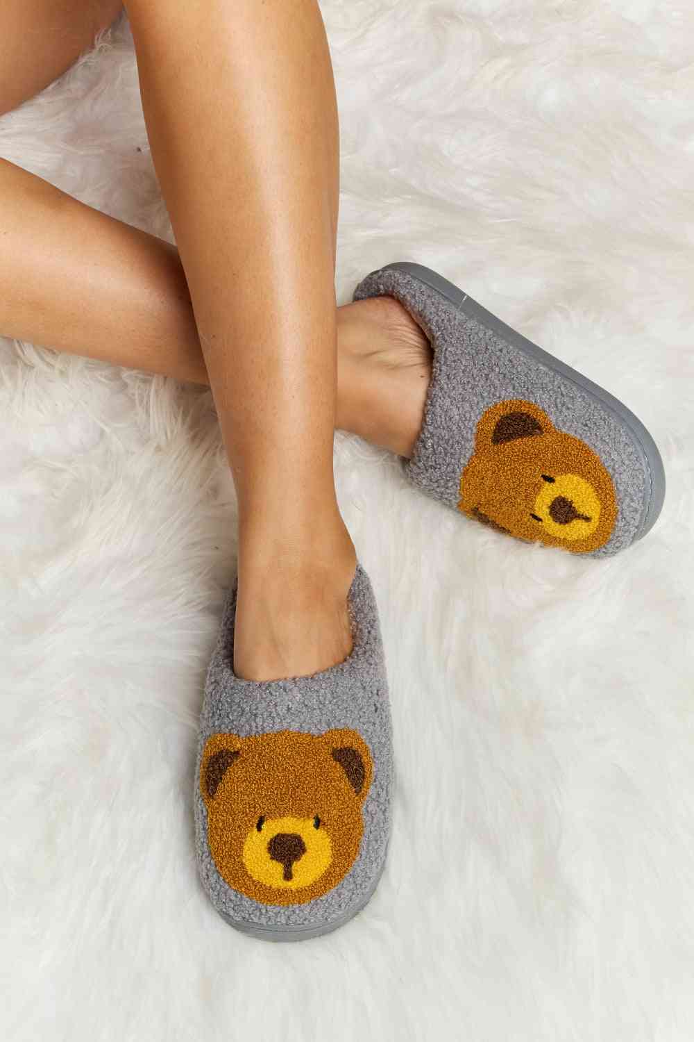 Melody Teddy Bear Print Plush Slide Slippers Charcoal