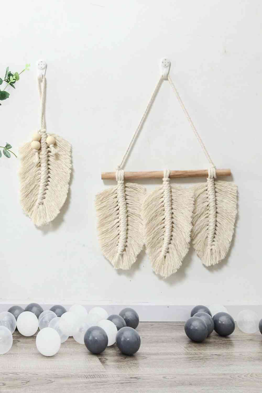 Feather Wall Hanging Cream One Size