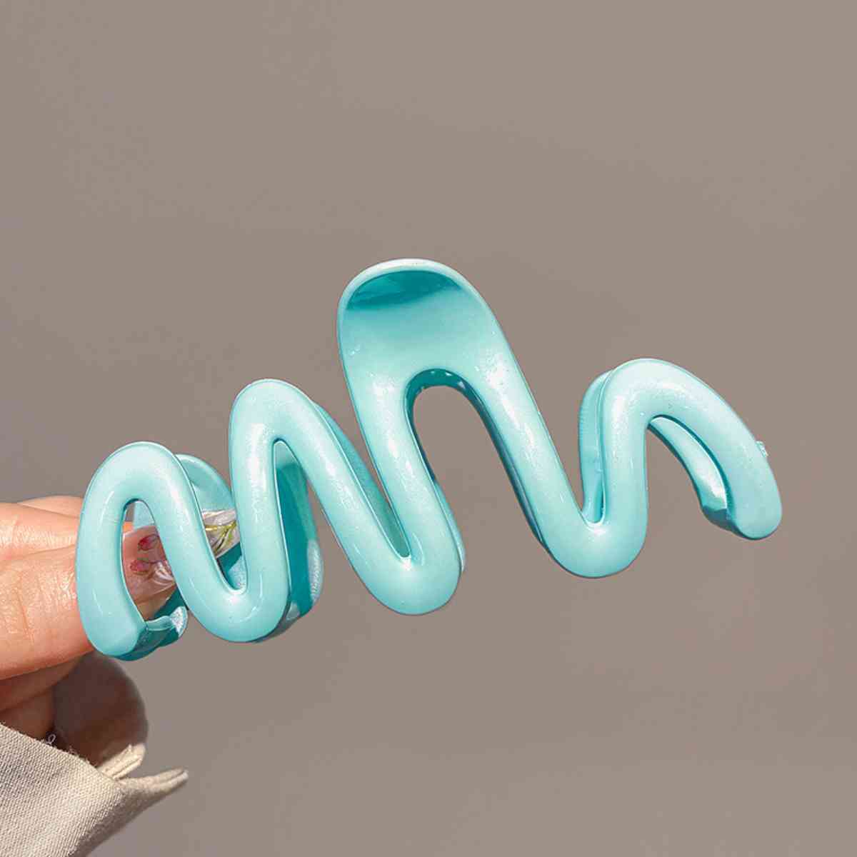 Resin Wave Hair Claw Clip Pastel Blue One Size