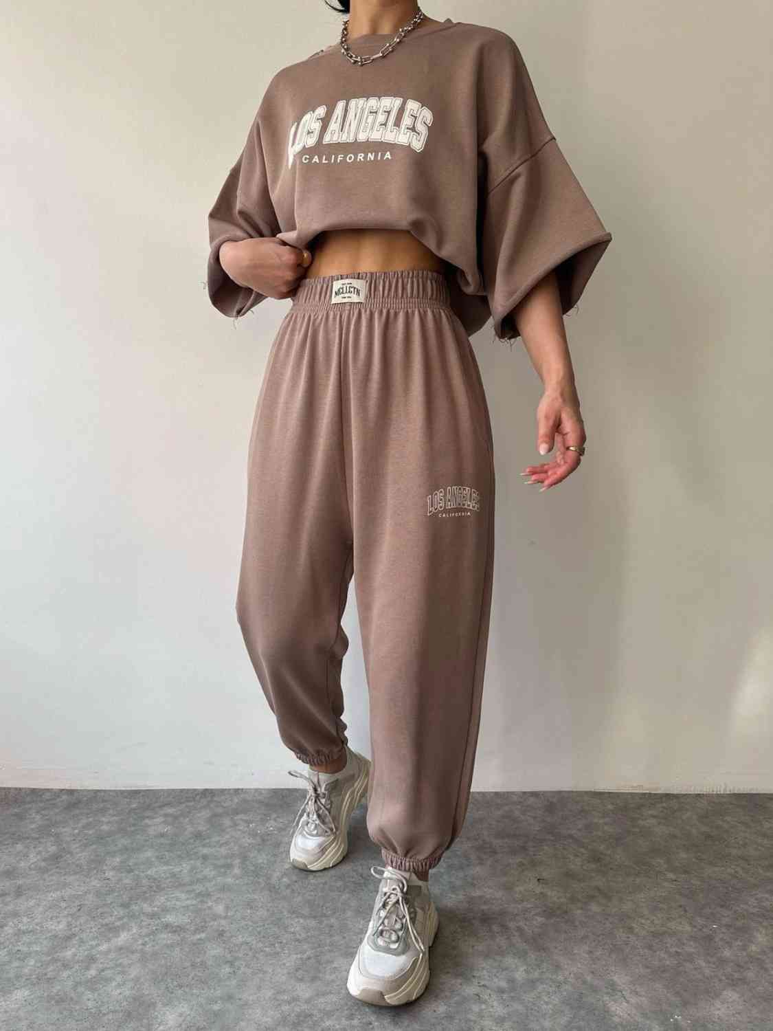 LOS ANGELES CALIFORNIA Graphic Sweatshirt and Sweatpants Set Taupe