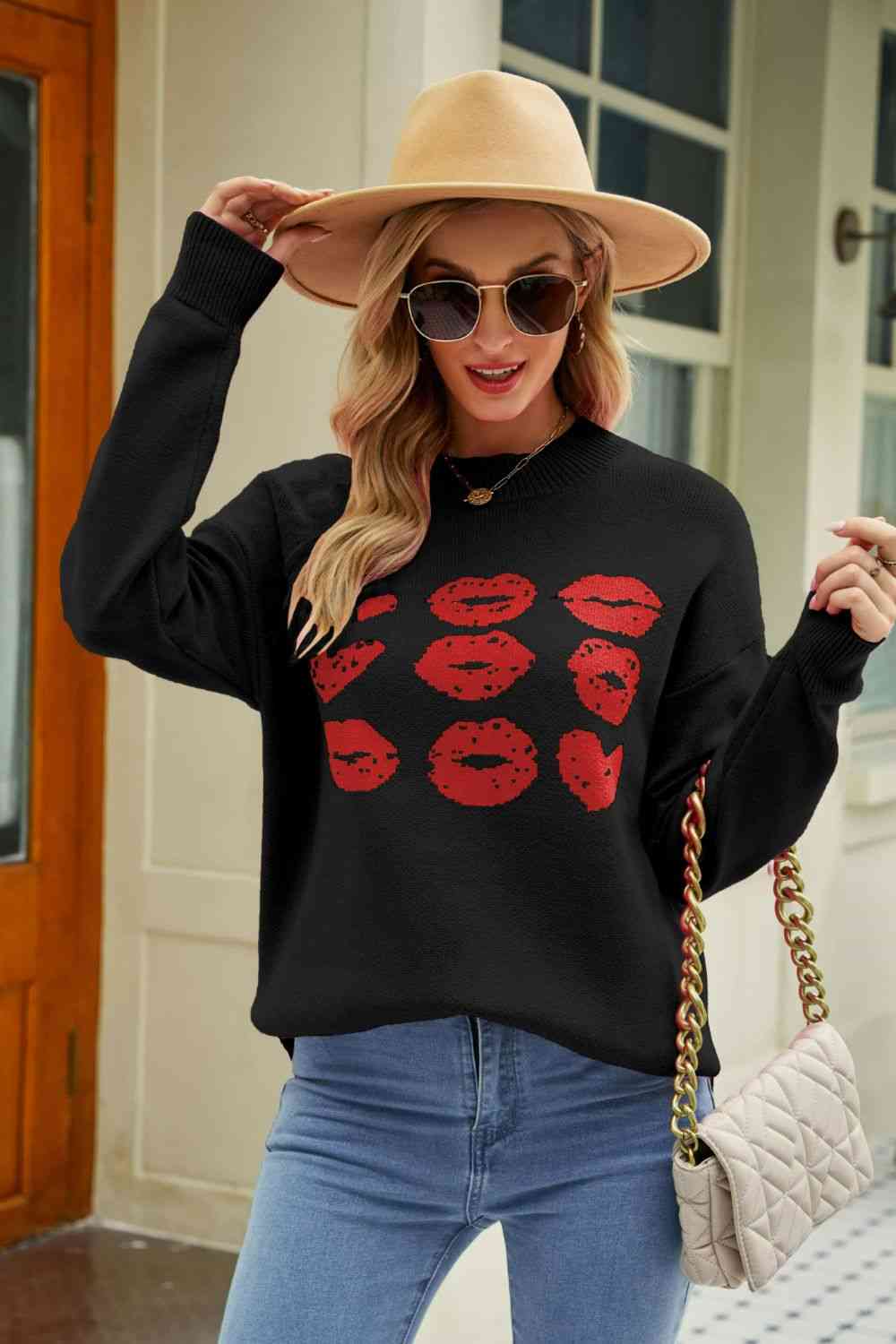 Woven Right Lip Graphic Slit Dropped Shoulder Sweater Black