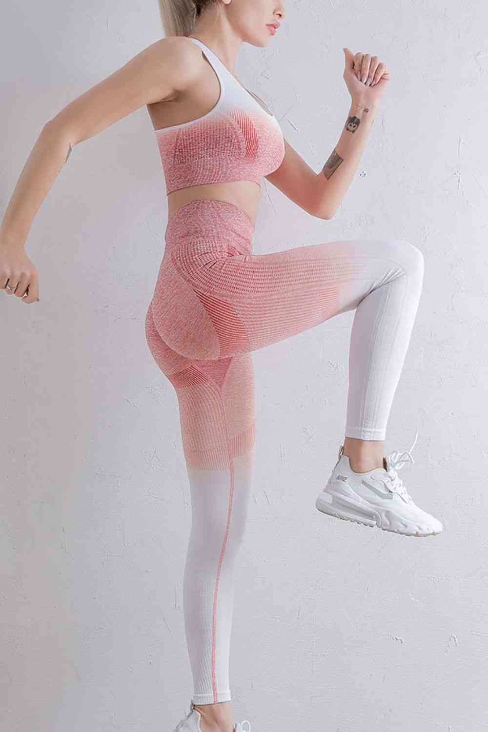 Gradient Sports Bra and Leggings Set White/Pink
