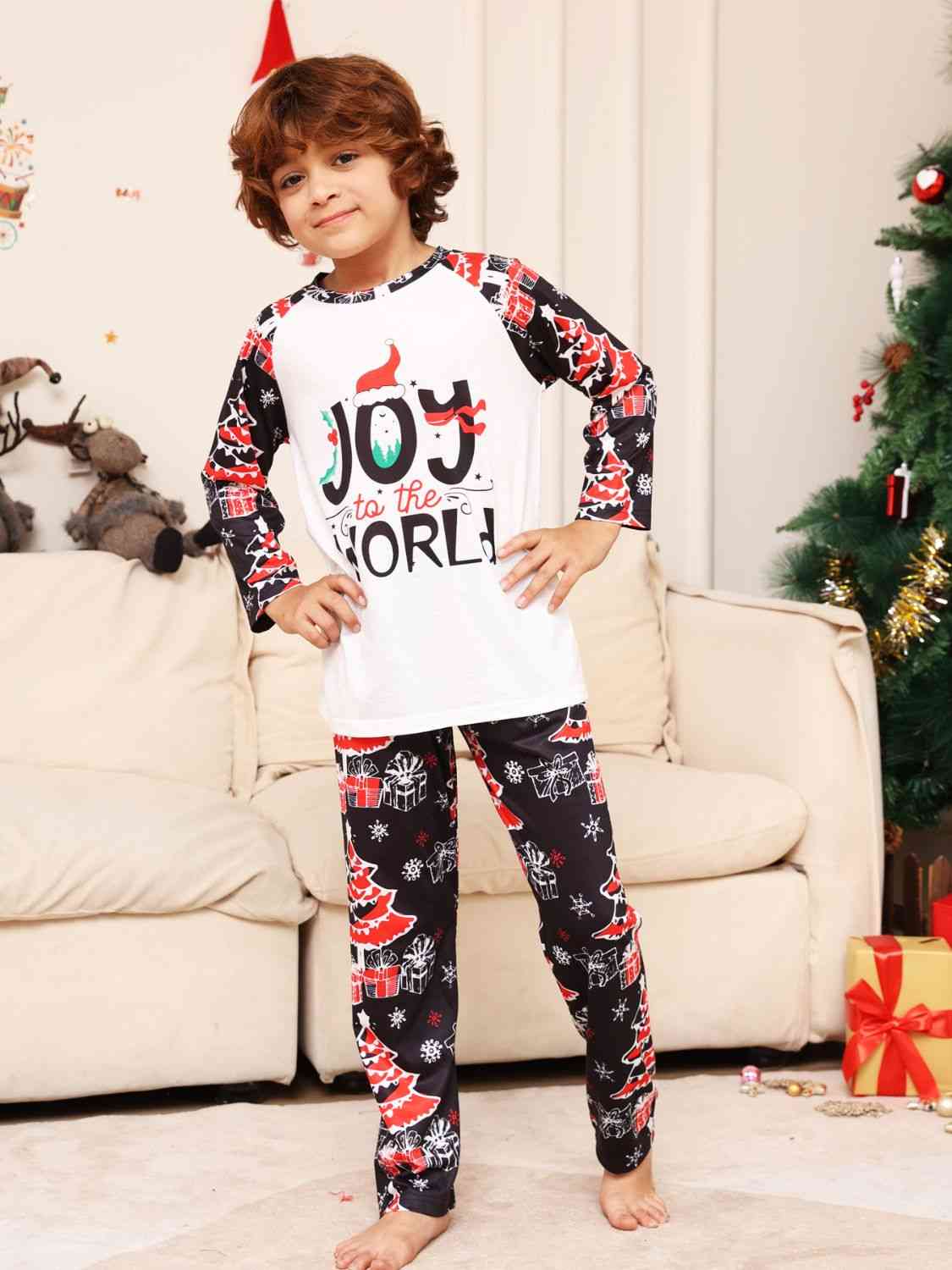 JOY TO THE WORLD Graphic Two-Piece Set Multicolor