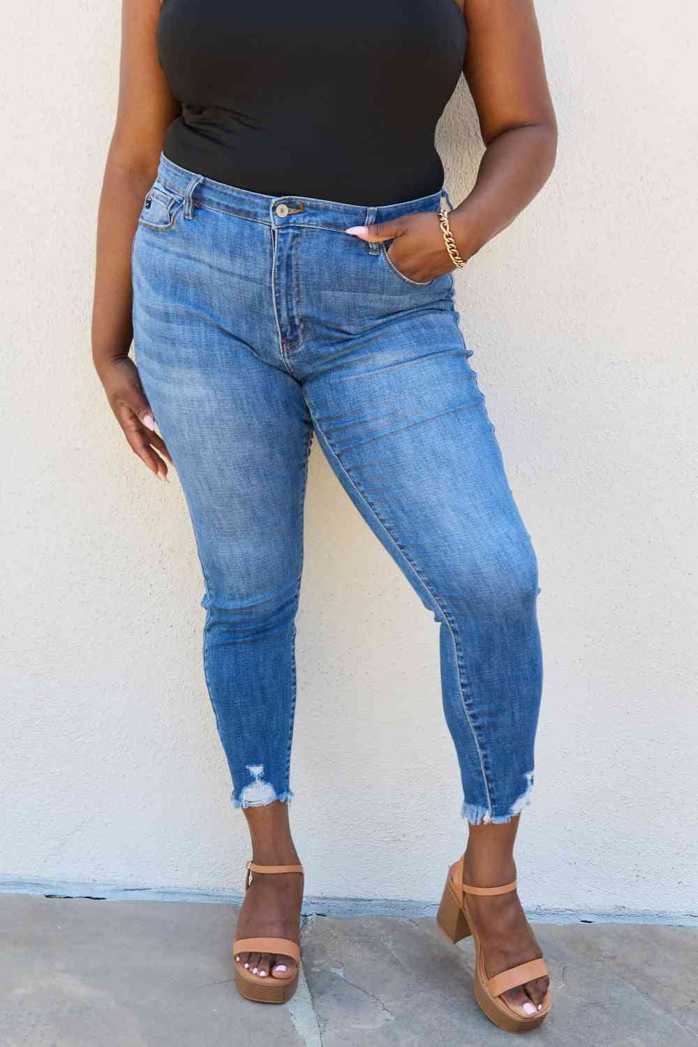 Kancan Lindsay Full Size Raw Hem High Rise Skinny Jeans Medium